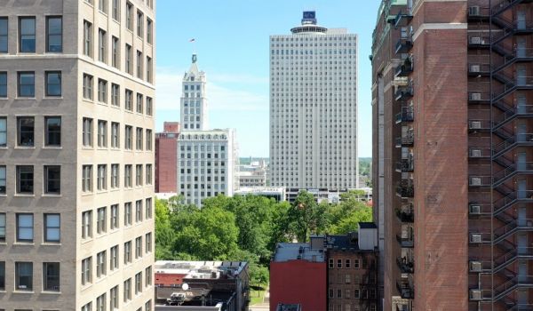 100 N Main in Memphis